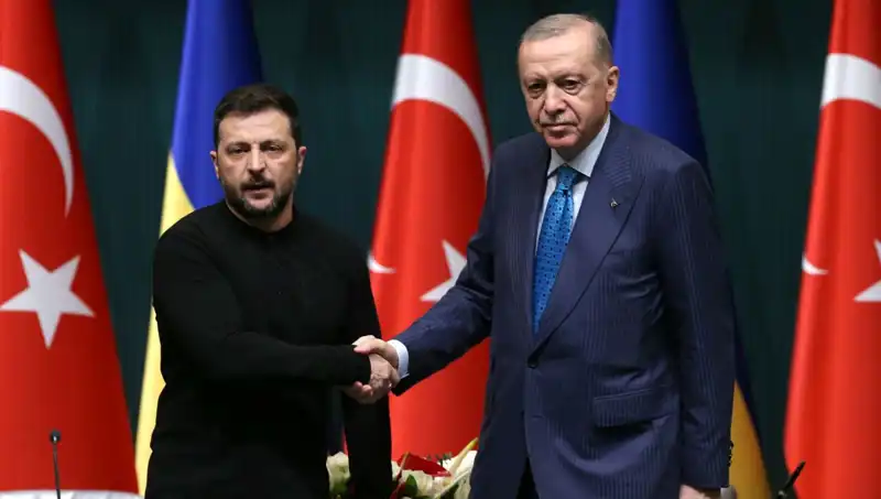 Zelenski'den Türkiye'ye Çağrı: Rusya-Ukrayna Ateşkesi İçin Gözlemci Olun