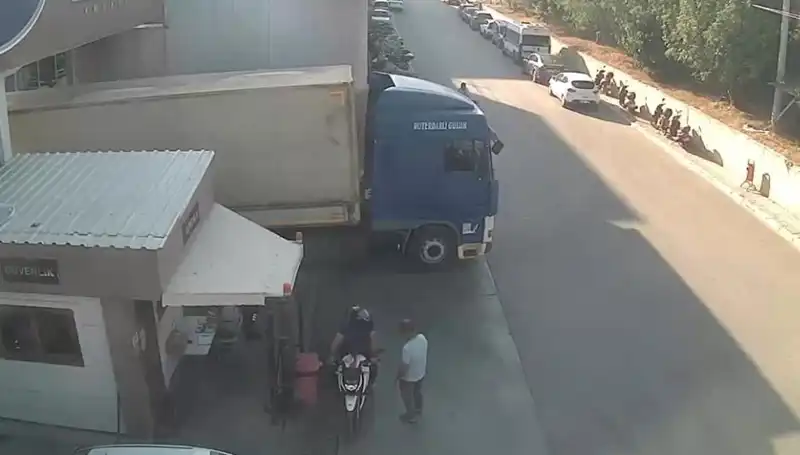Nakliye Şebekesine Şok Operasyon: Milyonlarca Liralık Ürün Ele Geçirildi
