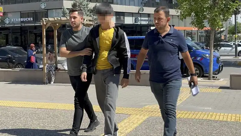 Kardeşler Arası Tartışma Kanlı Bitti: Bıçaklama Olayı!