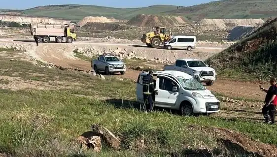 Mardin’de Korkunç Kaza: Dört Kişi Yaralandı, Detaylar Şok Edici