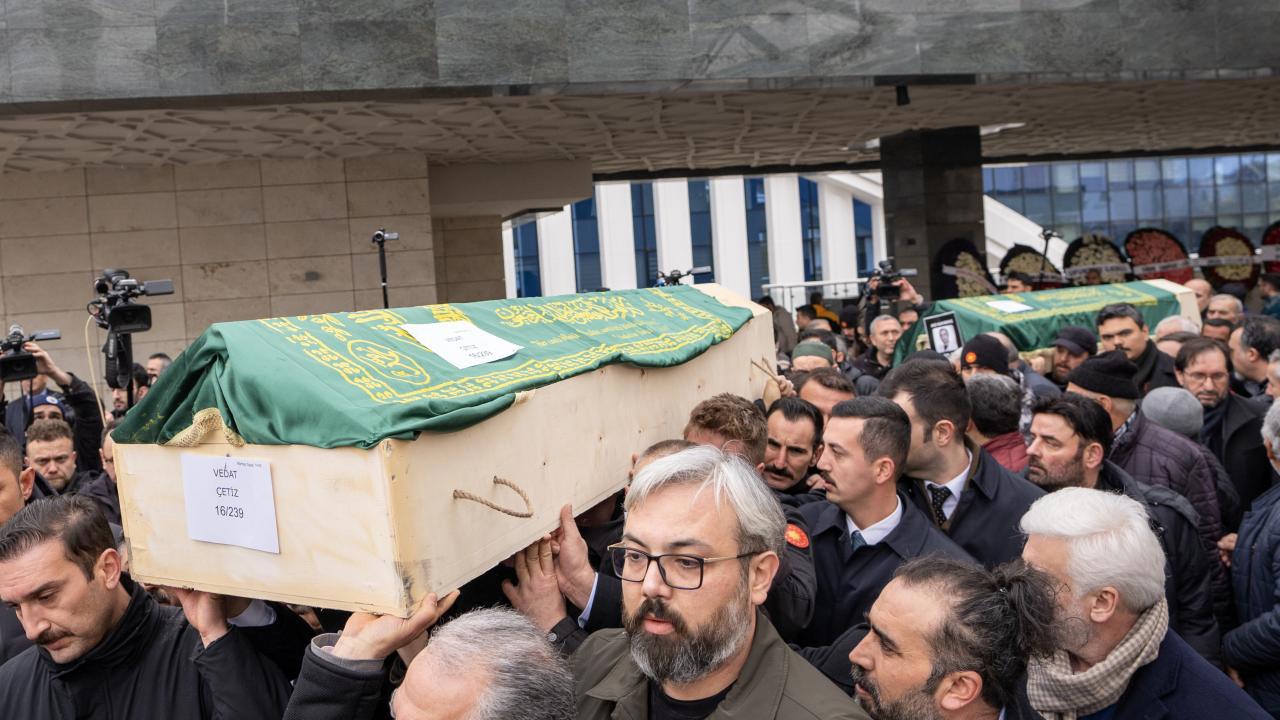 Bolu'daki faciada hayatını kaybedenler son yolculuklarına uğurlandı