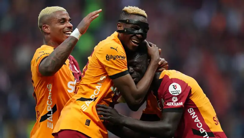 Lemina: "Osimhen'in Kararına Saygı Duymalıyız" Dedi
