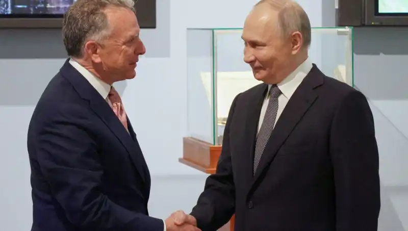 Putin ve ABD Arasında Tarihi Dostluk Adımları: Moskova'daki Görüşme Ne Anlama Geliyor?