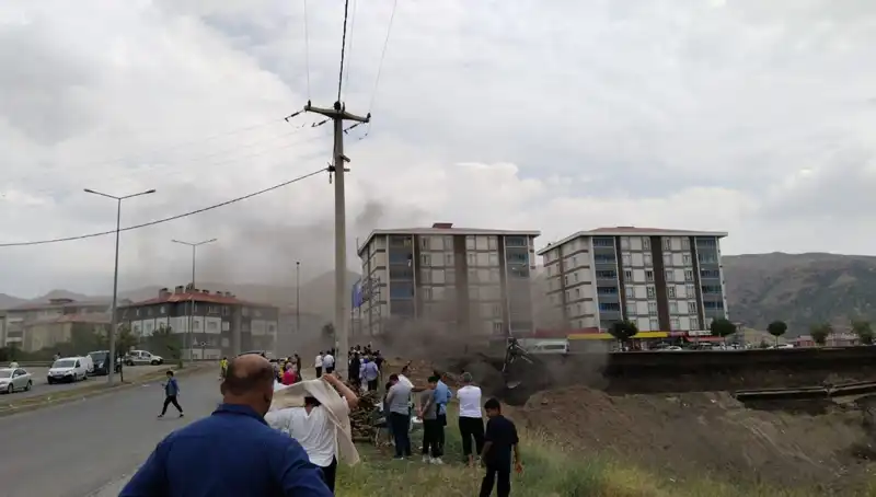 Bitlis'te Doğalgaz Hattında Şok Patlama: Can Güvenliği Tehlikede