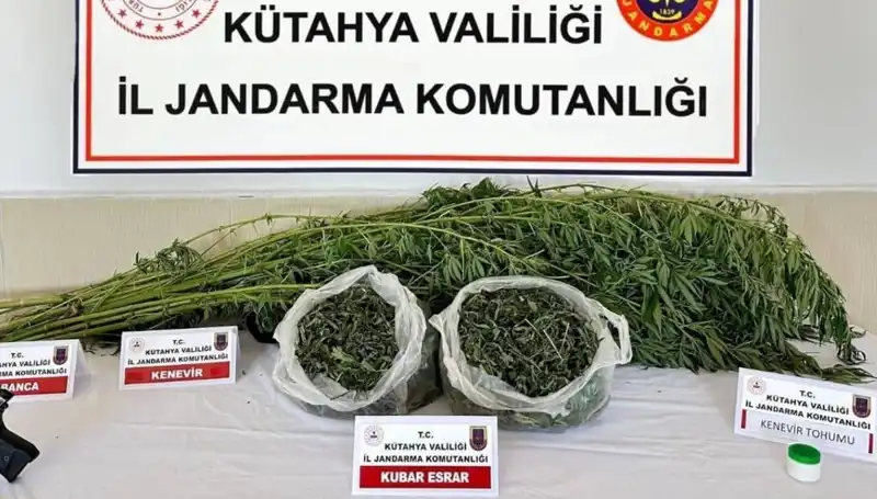 Kütahya'da Uyuşturucu Operasyonu: Yakalanan Şahıs Gün Yüzüne Çıktı