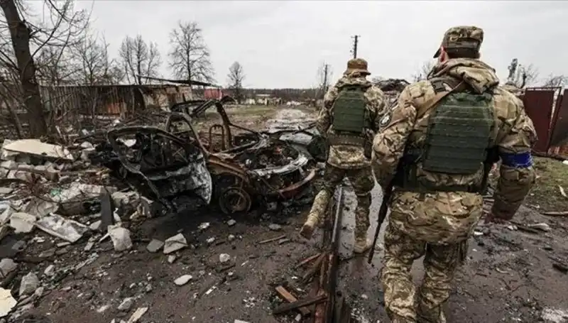 Rusya, Luhansk Bölgesinde Tam Kontrol Sağladı: Savaşın Yeni Boyutu