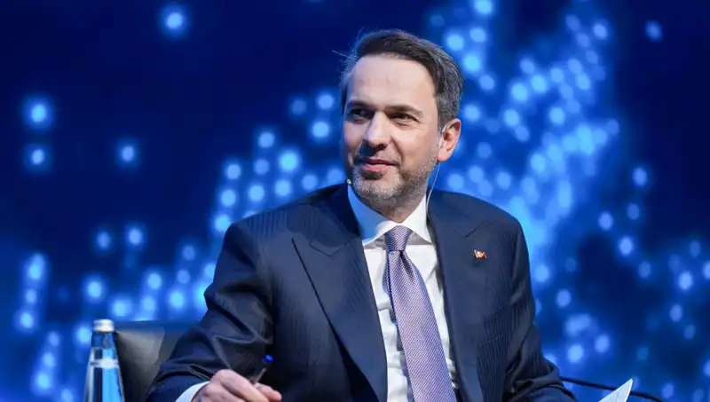 Bakan Bayraktar: Karadeniz'den Bu Ay Müjde Gözler Önünde