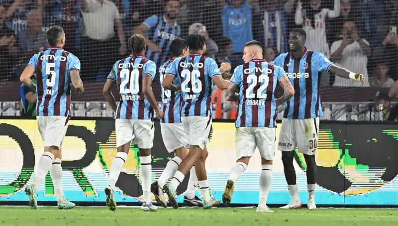 Trabzonspor - Kocaelispor Maçında Nefes Kesen Anlar: Kazanan Kim Olacak?